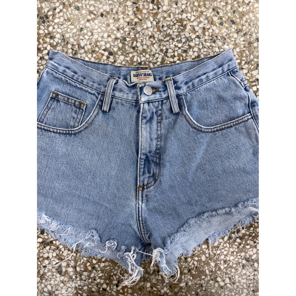 Vintage Guess Jeans High Waisted Denim Shorts Light Wash Cut Off Size 28 USA Z4 - Picture 4 of 10